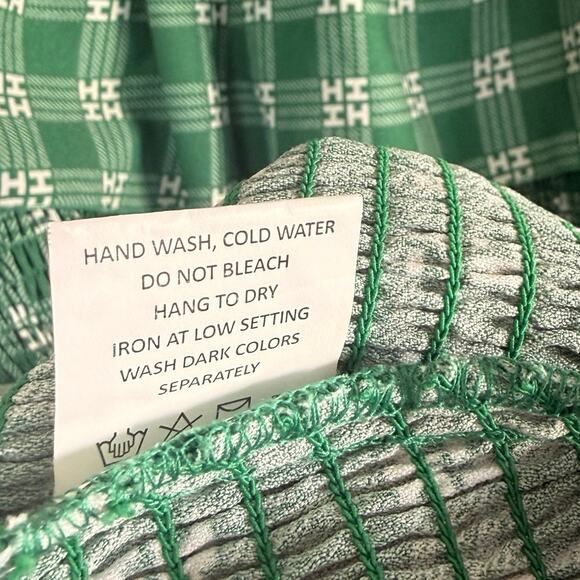 NWT HI FINEST Off the Shoulder Smocked Green Dress Size XL - Picture 8 of 8